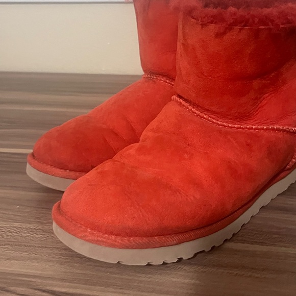UGG Women's Vibrant Red Winter Boots - Picture 12 of 16